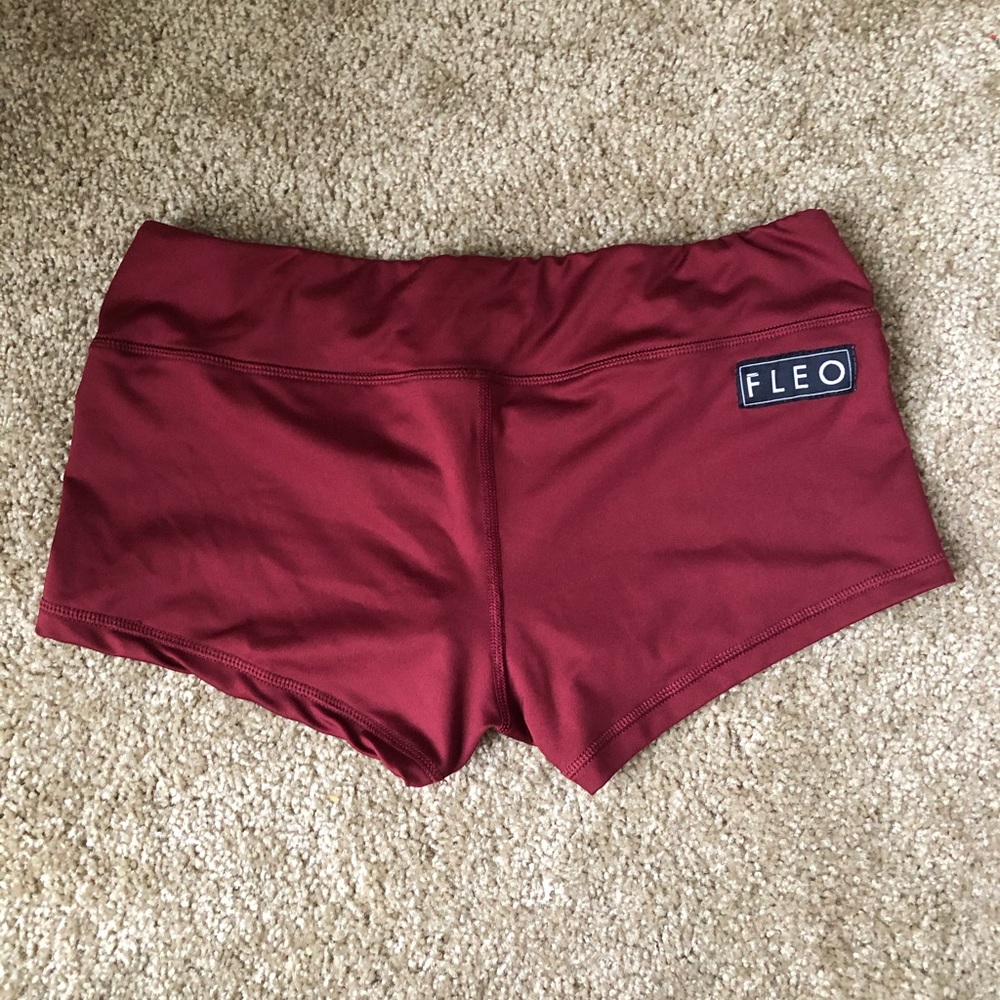 Fleo Short